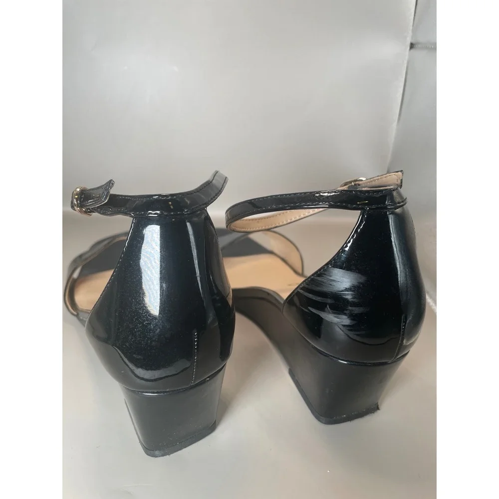 Unisa Unkarder Black Patent Wedge Sandals Square Toe Ankle Strap Womens 7M